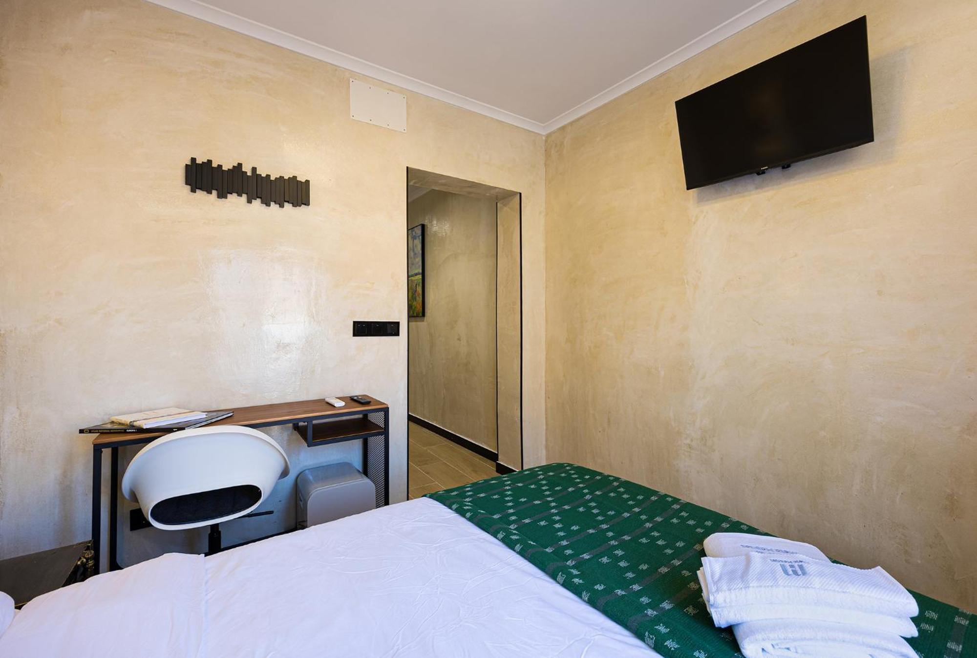 Apartahotel The Raimundo Madrid