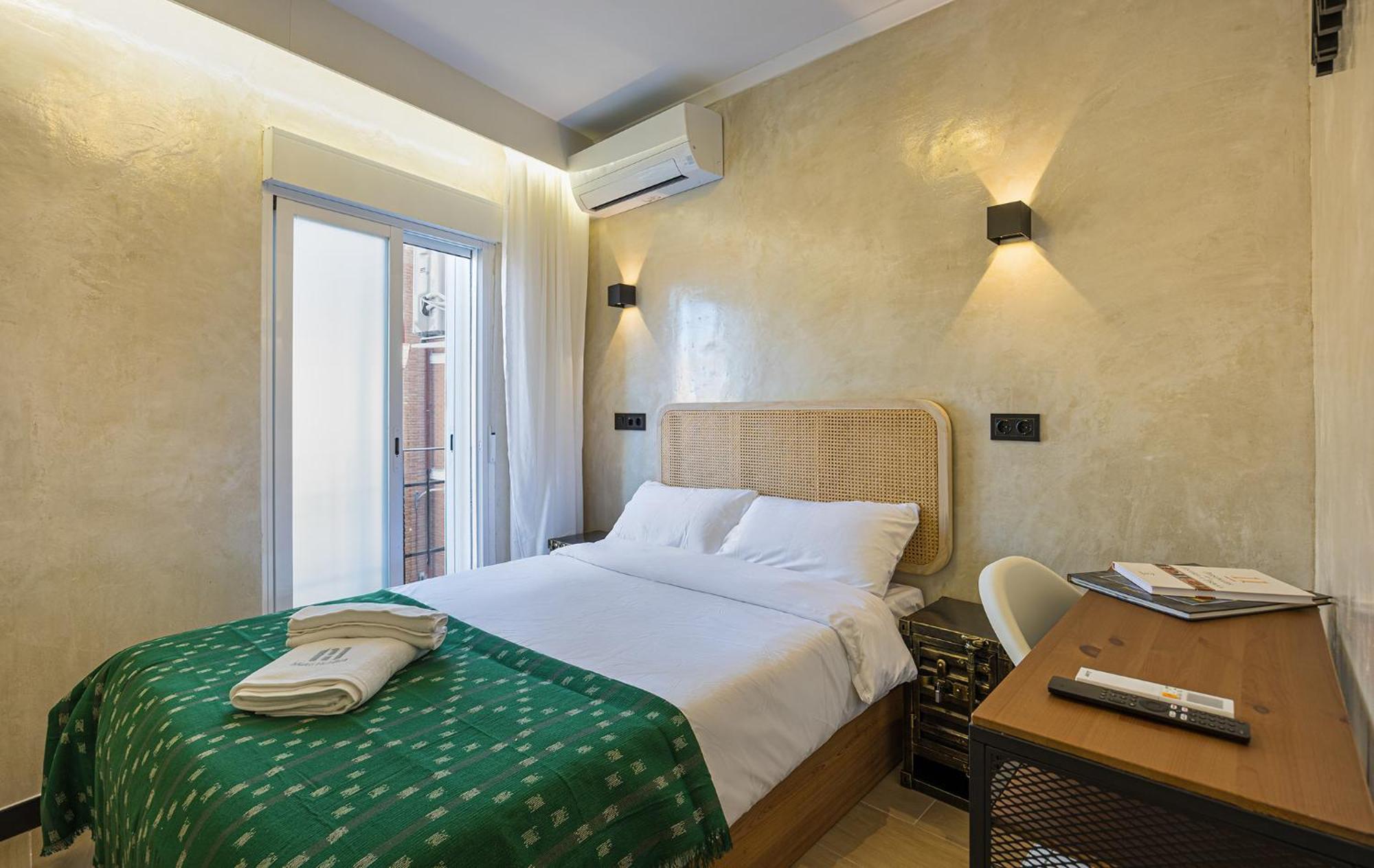 The Raimundo Apartahotel