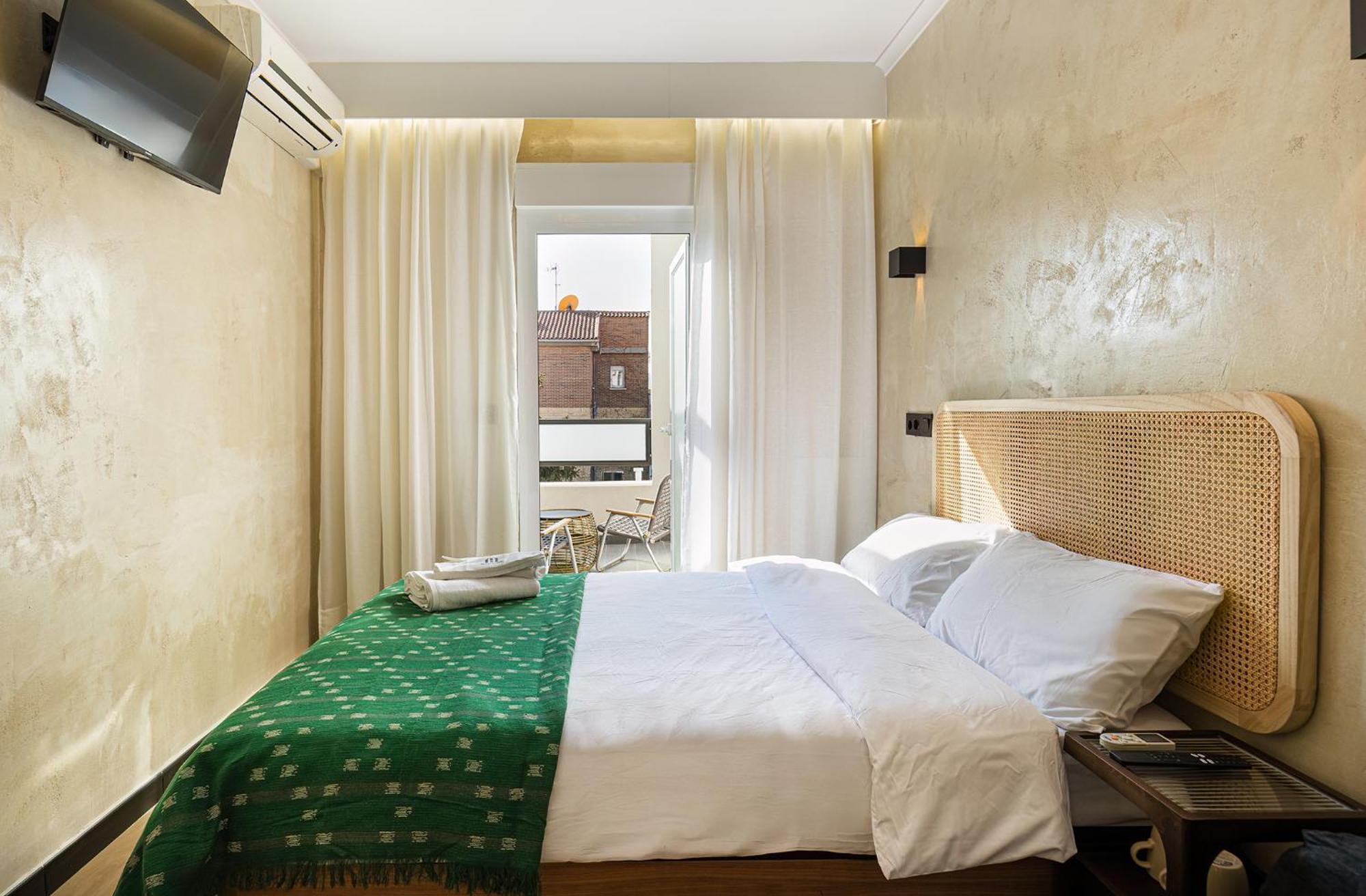 The Raimundo Apartahotel *